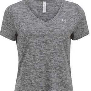 Sports Ts Nike, Under Armor, Starter $25 together